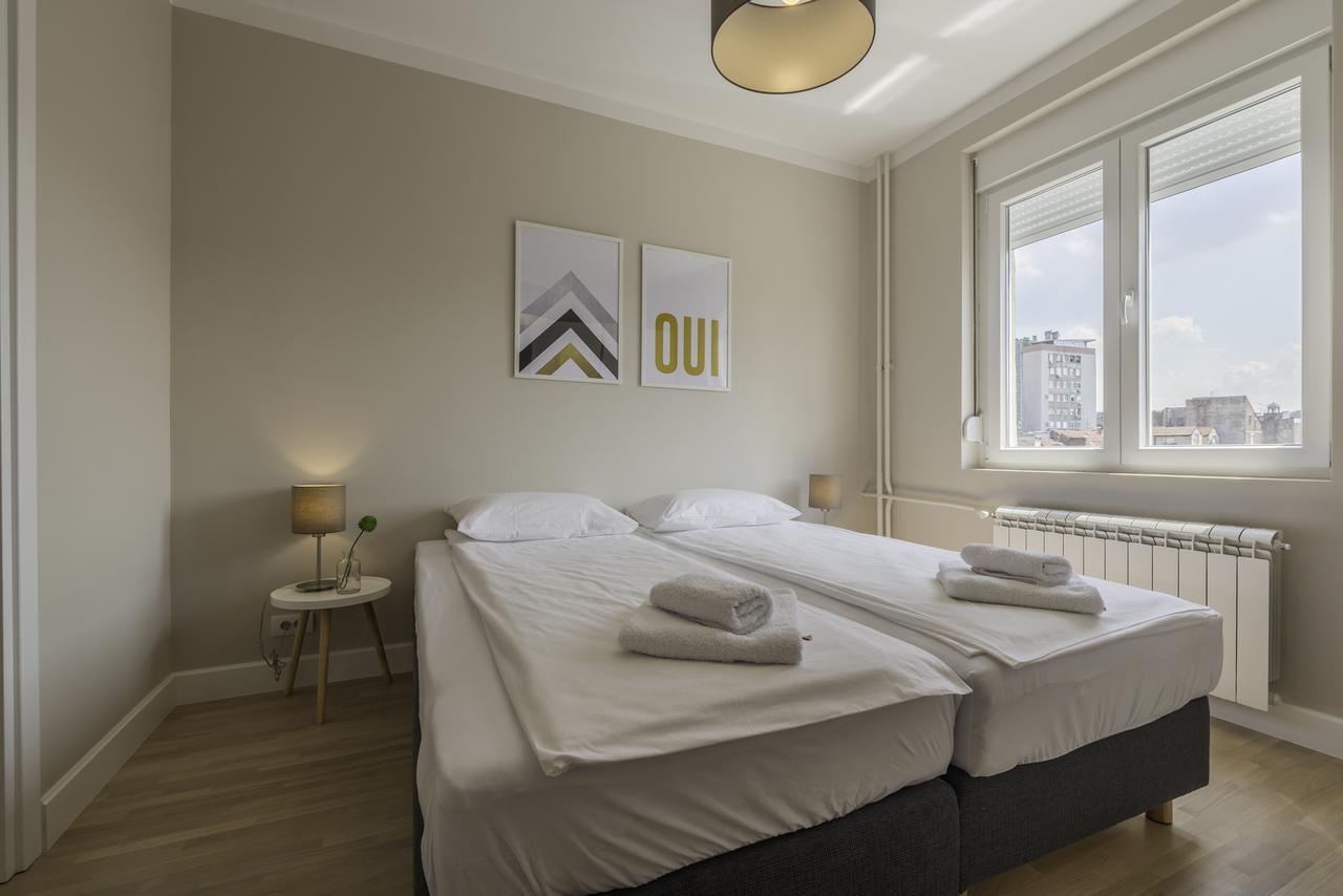 Urban Zen With View - City Break Apartments Beograd Bagian luar foto